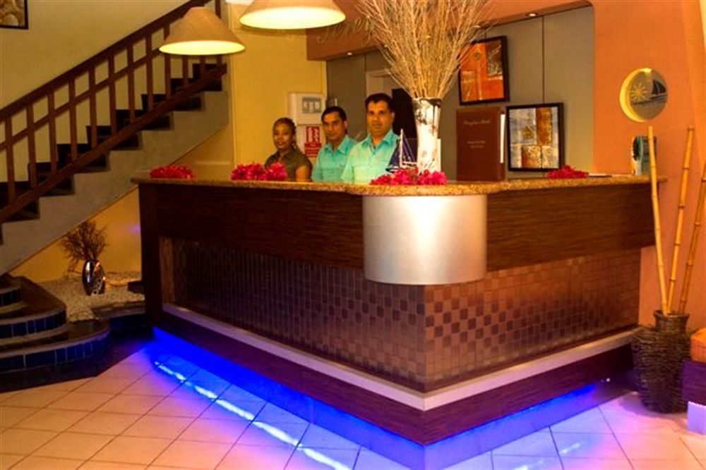 Pereybere & Hotel 3*